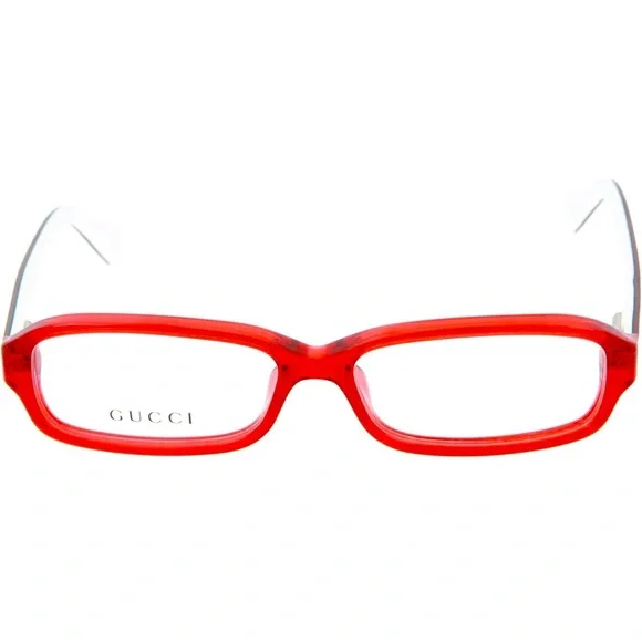 Gucci - Picture 1 of 3